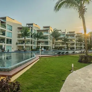 Aparthotel The Elements Oceanfront & Beachside, Playa del Carmen