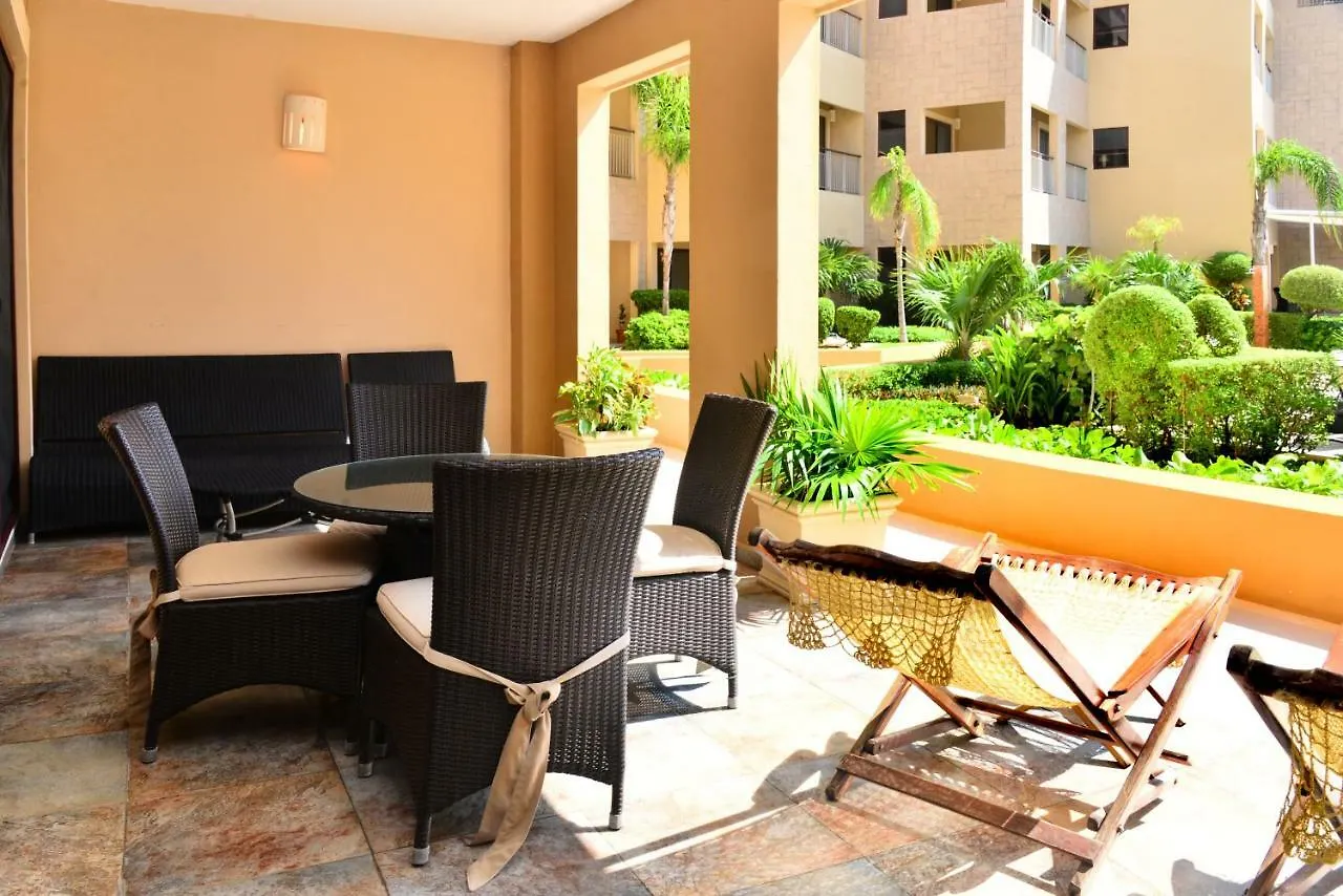El Faro Aparthotel Playa del Carmen 4*,